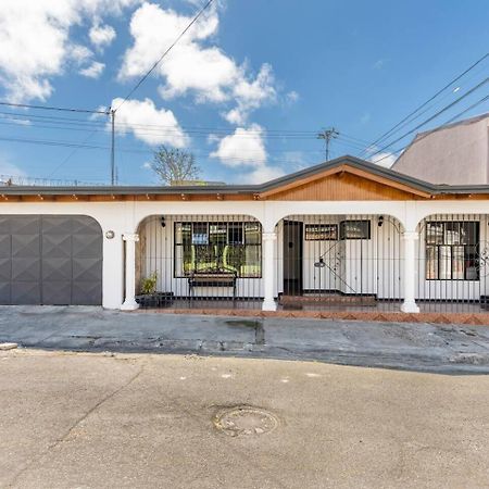 Villa Dreams Irazu Картаго Екстериор снимка